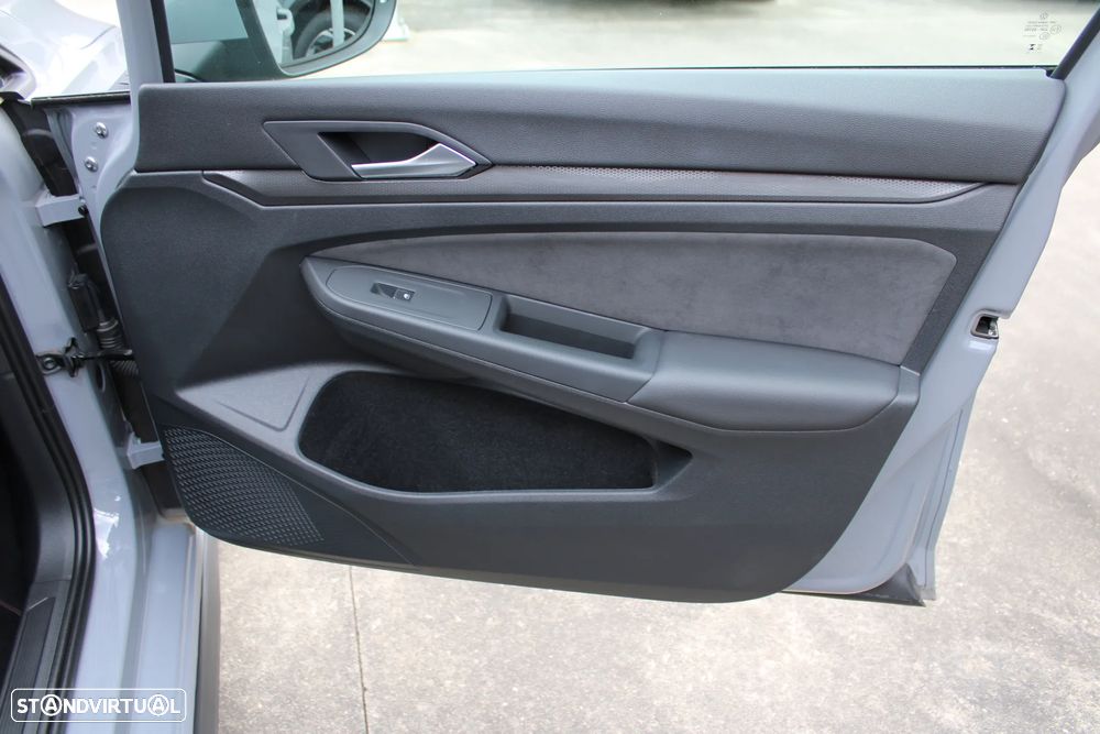 VW Golf 2.0 TSI GTI DSG Performance - 53