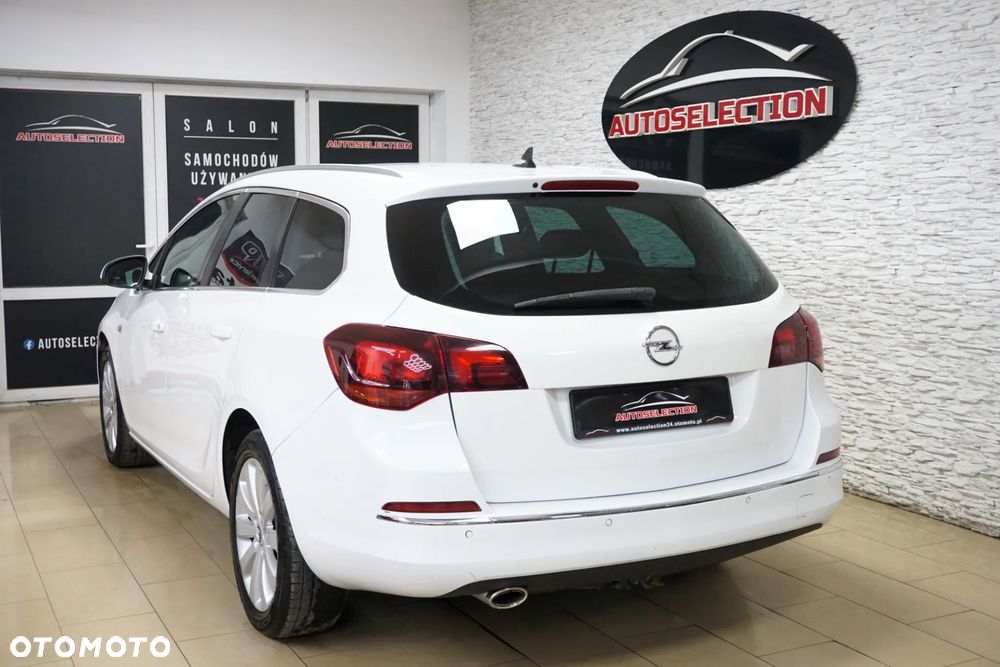 Opel Astra 1.4 Turbo Cosmo - 6