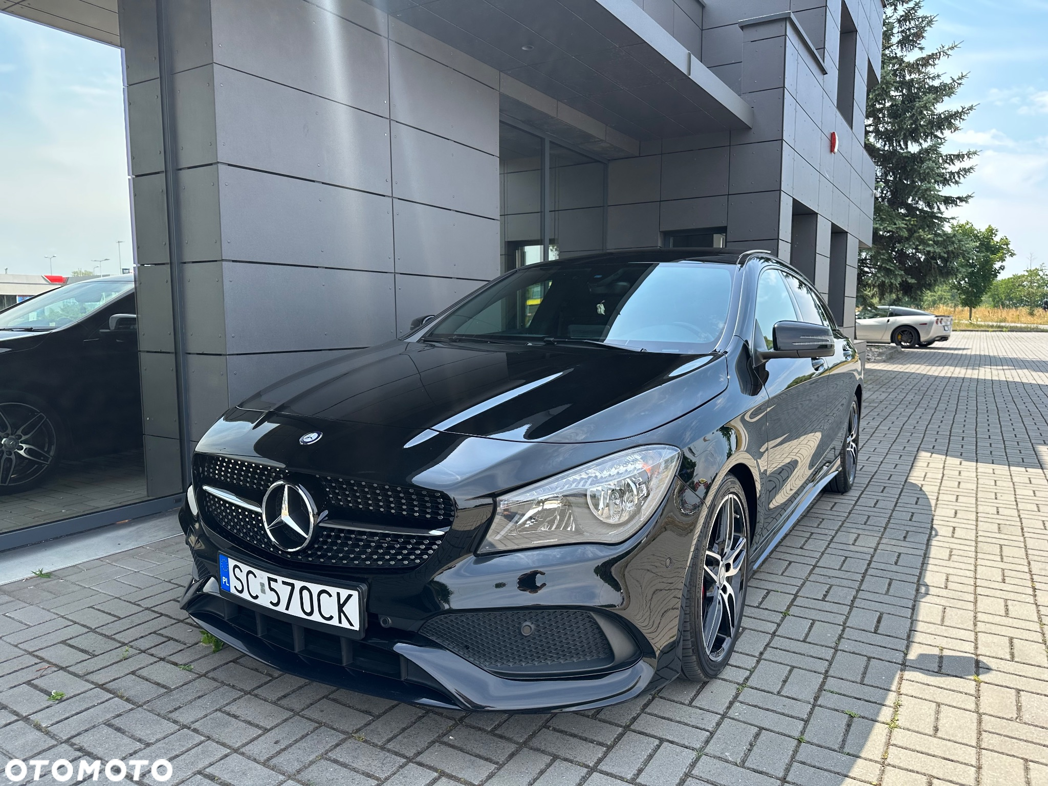 Mercedes-Benz CLA 200 7G-DCT AMG Line - 23