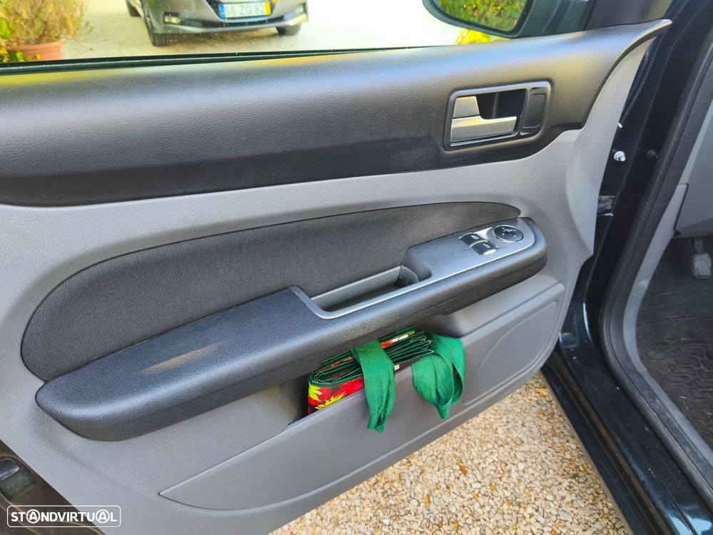 Ford Focus 1.6 TDCi Trend - 11