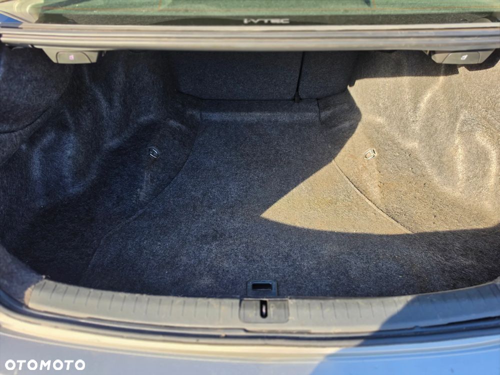 Honda Accord 2.0 Elegance - 10