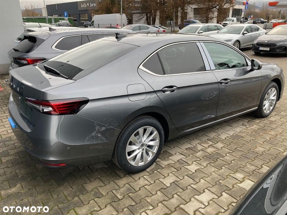 Skoda Superb 2.0 TSI Edition 130 DSG - 4
