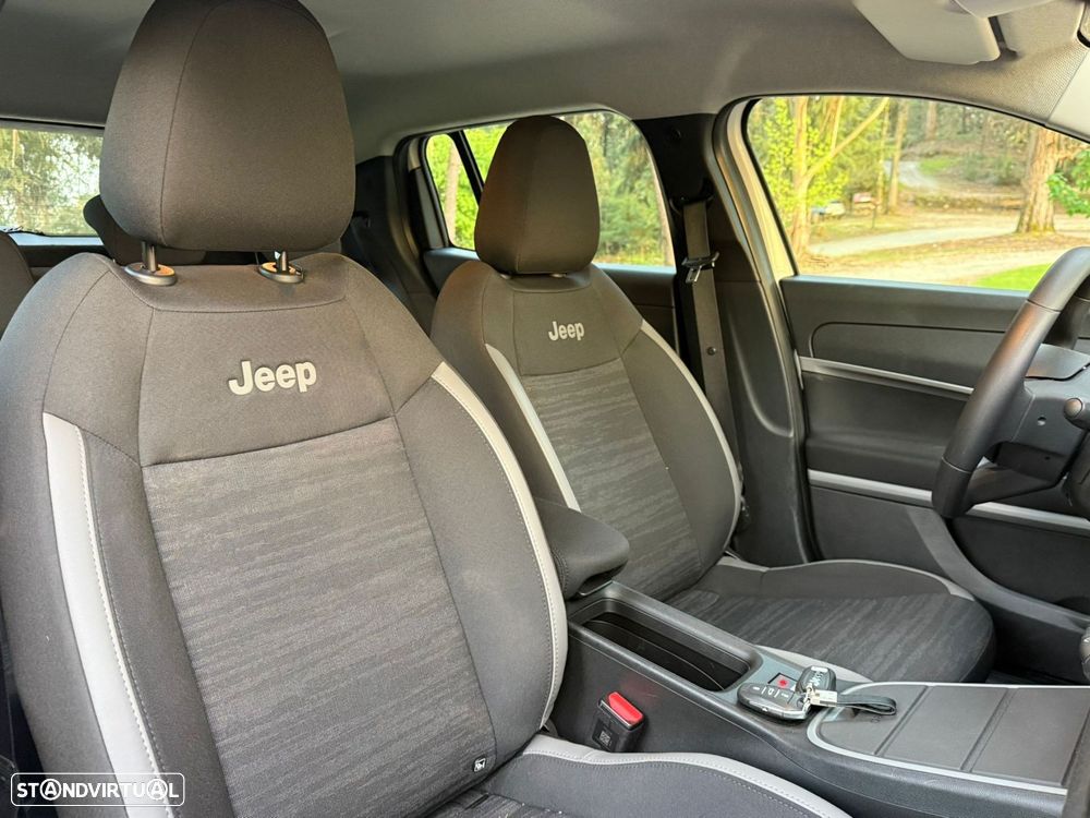 Jeep Avenger 54 kWh Longitude - 23