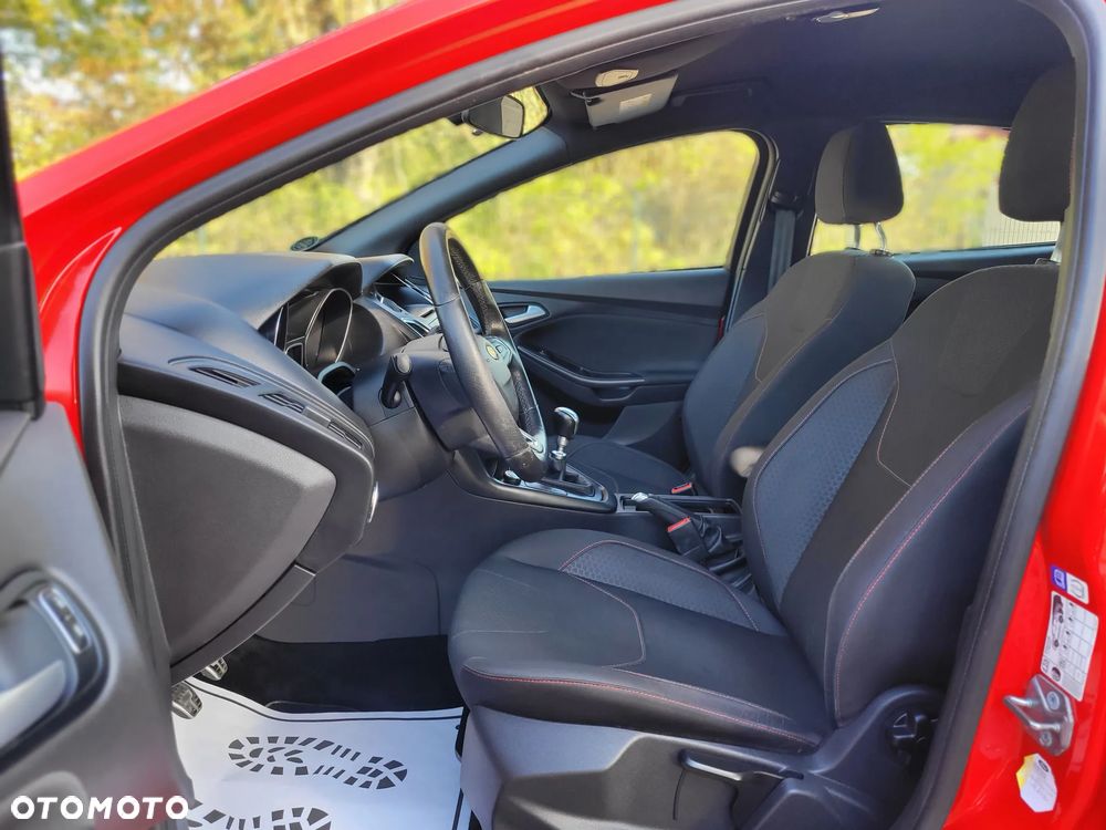 Ford Focus - 11