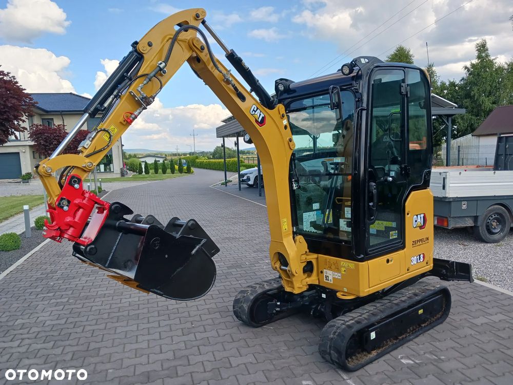 Caterpillar 301.8  CR POWERTILT 3 Łyżki - 3