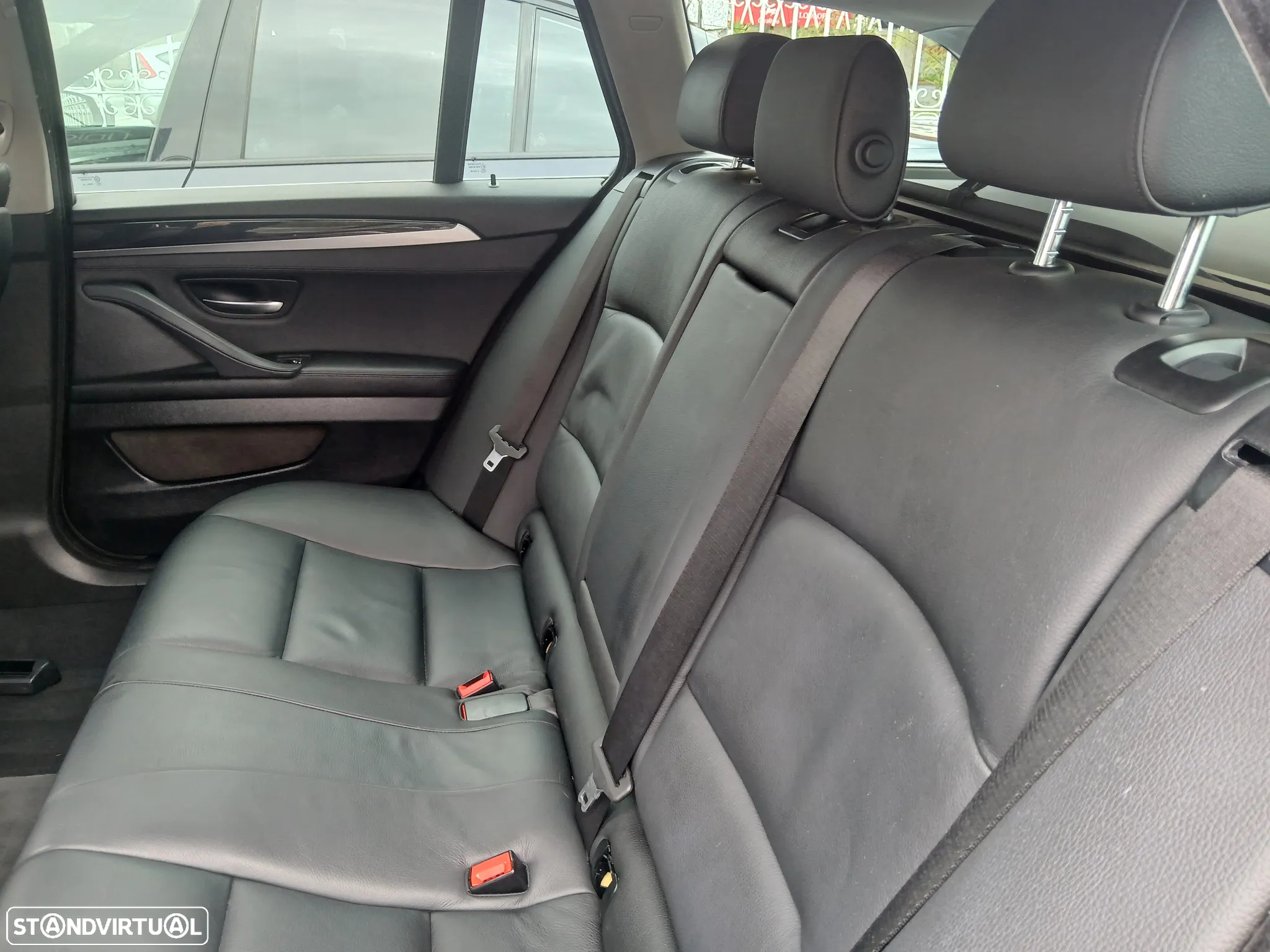 BMW 520 d Auto - 29