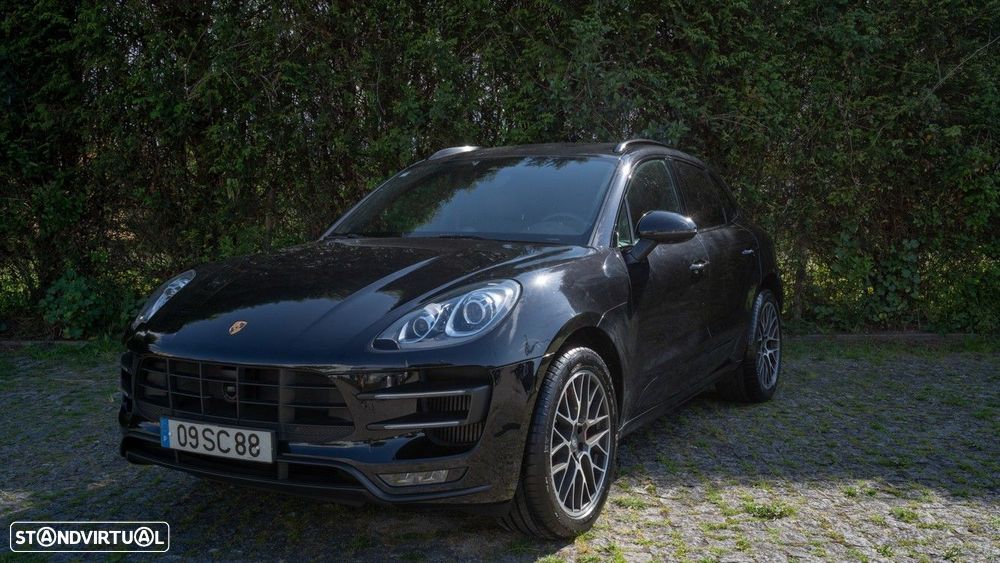 Porsche Macan Turbo Performance Package - 2