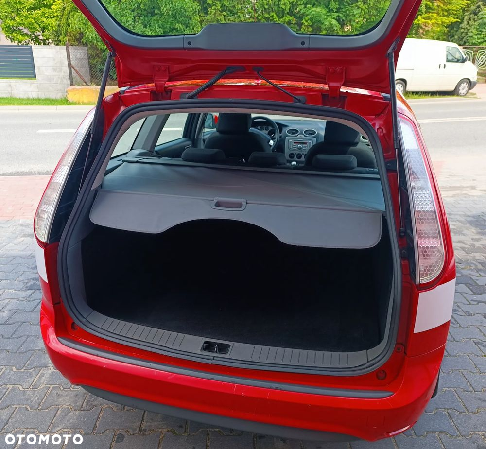 Ford Focus - 9