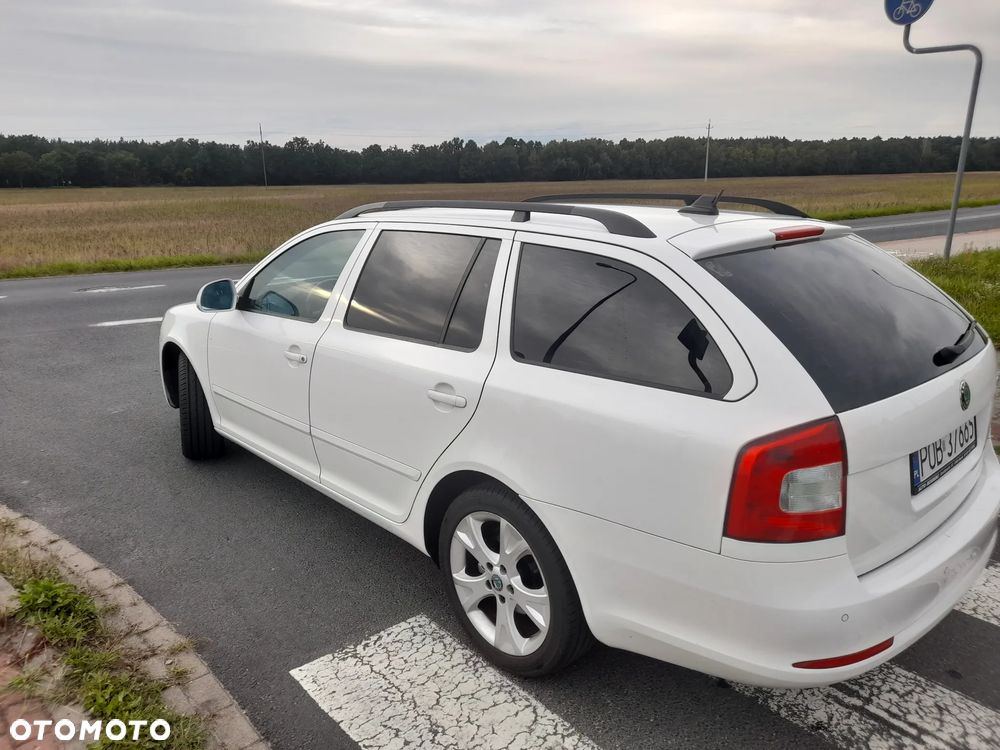 Skoda Octavia 2.0 TDI DPF Elegance - 11