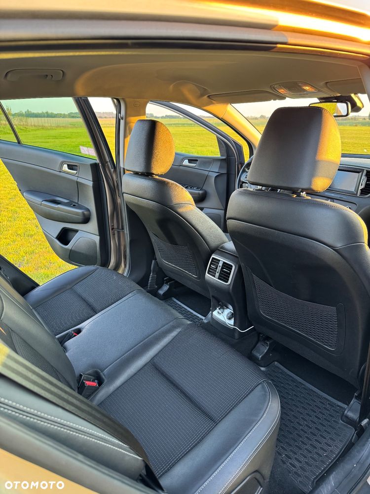 Kia Sportage 1.7 CRDI L 2WD - 9