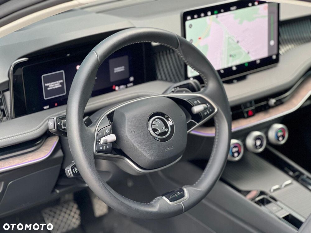Skoda Superb 2.0 TDI SCR 4x4 L&K DSG - 12