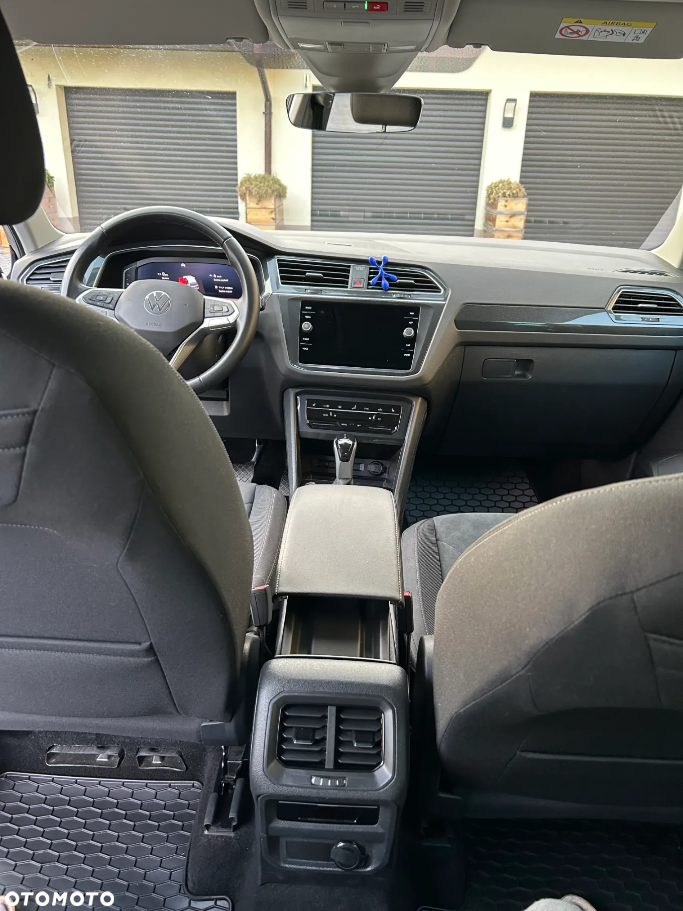 Volkswagen Tiguan 2.0 TSI 4Mot Elegance DSG - 4