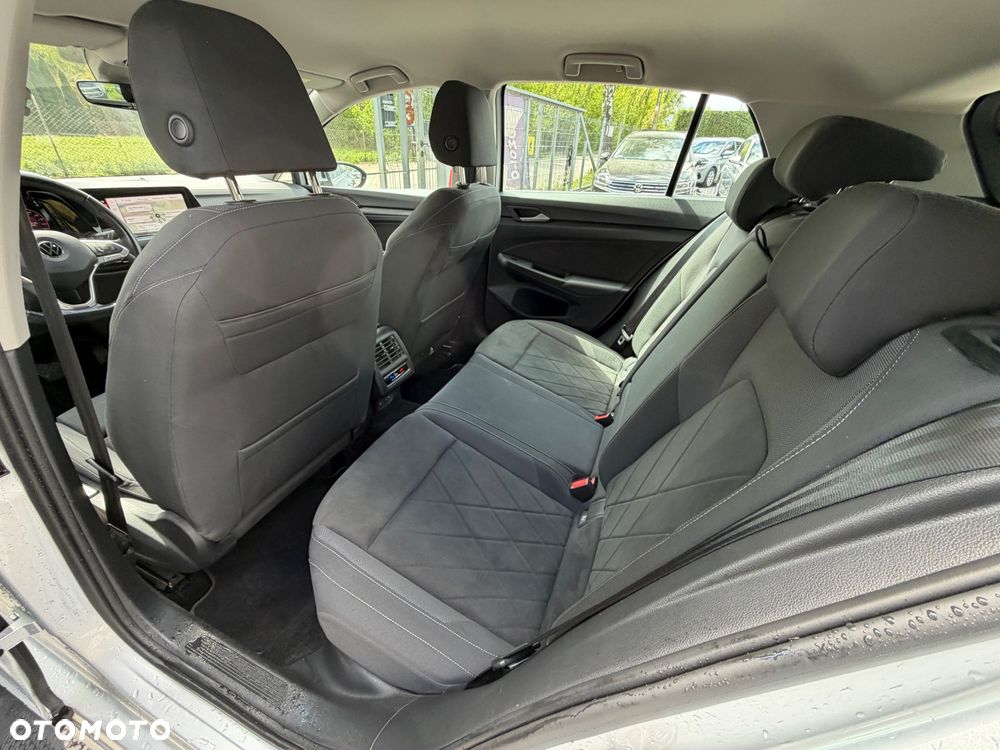 Volkswagen Golf - 30