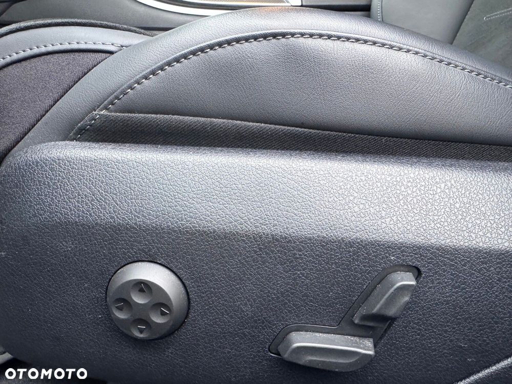 Mercedes-Benz Klasa C - 19