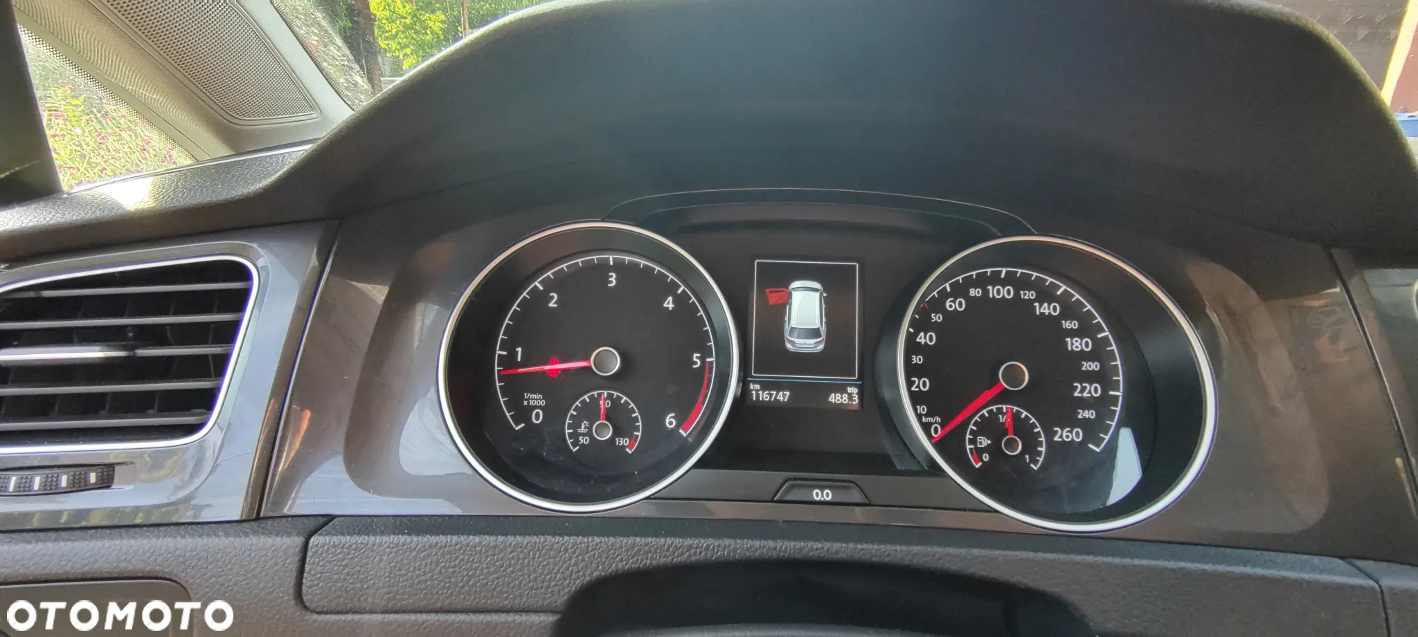 Volkswagen Golf - 17