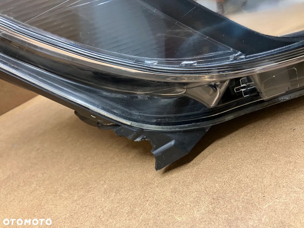 LAMPY PRZÓD OPEL ASTRA J IV XENON SOCZEKWA SKRĘTNE LAMPA PRAWA LEWA 13374518 13253650 - 17