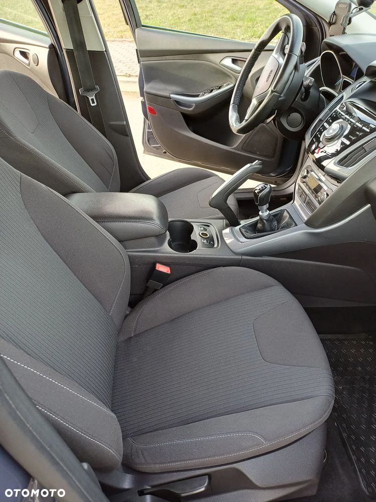 Ford Focus - 12