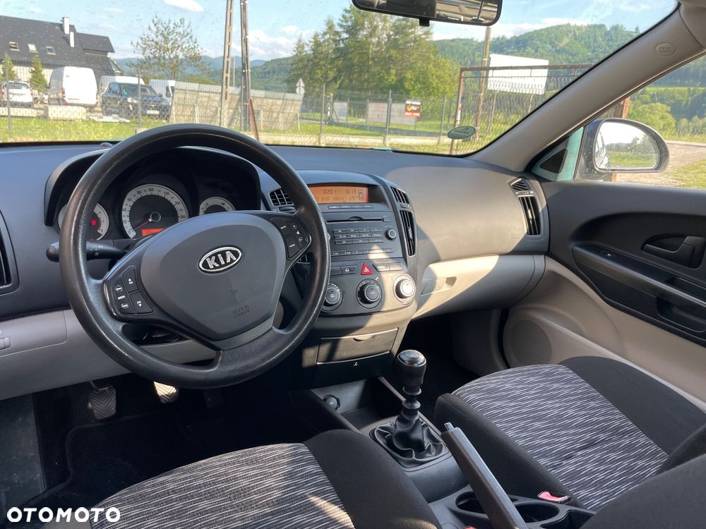Kia Ceed 1.4 CVVT EX - 11