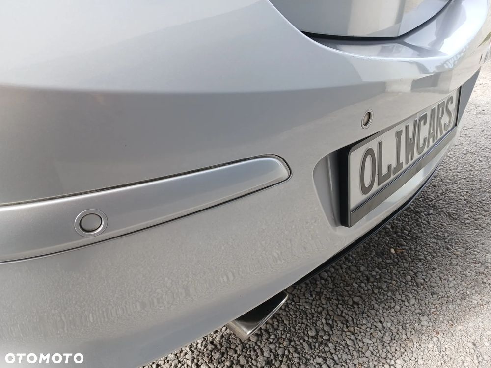 Opel Astra GTC 1.6 Sport - 18
