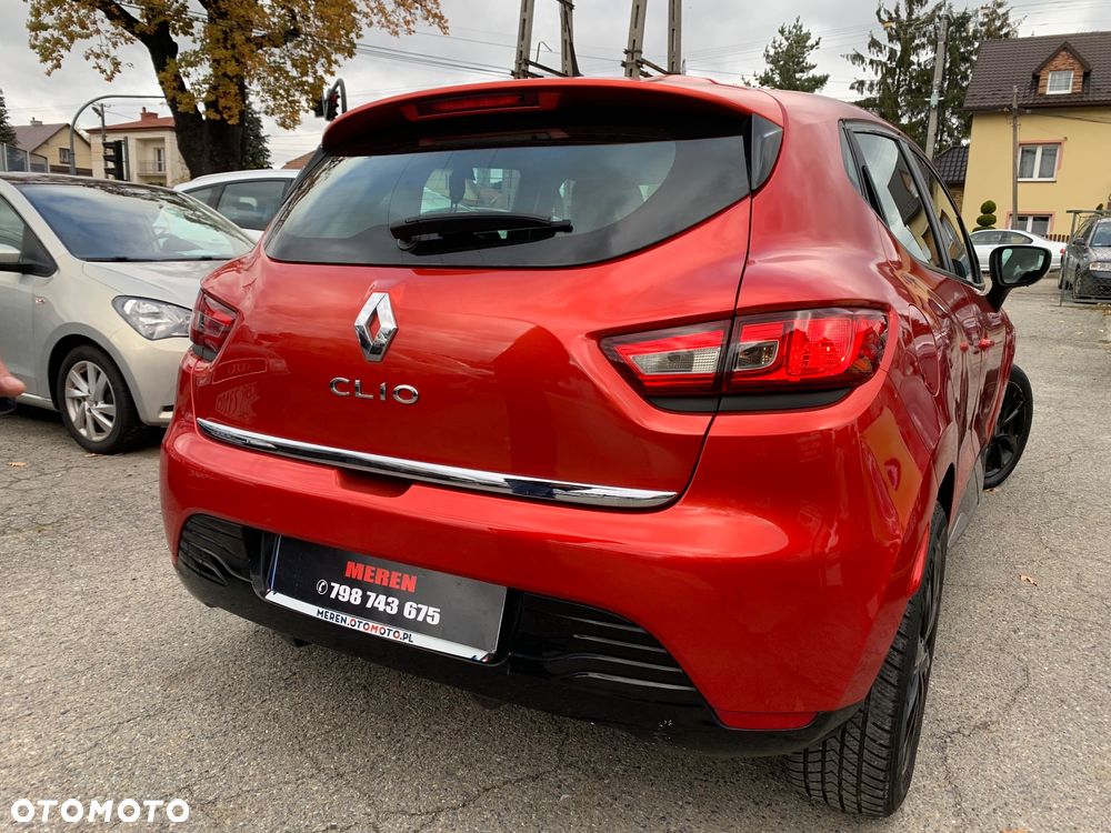 Renault Clio 1.2 16V 75 Limited - 8