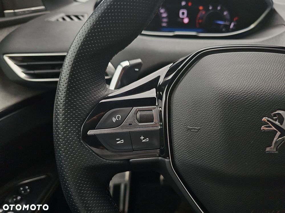 Peugeot 5008 1.5 BlueHDi GT S&S EAT8 - 26