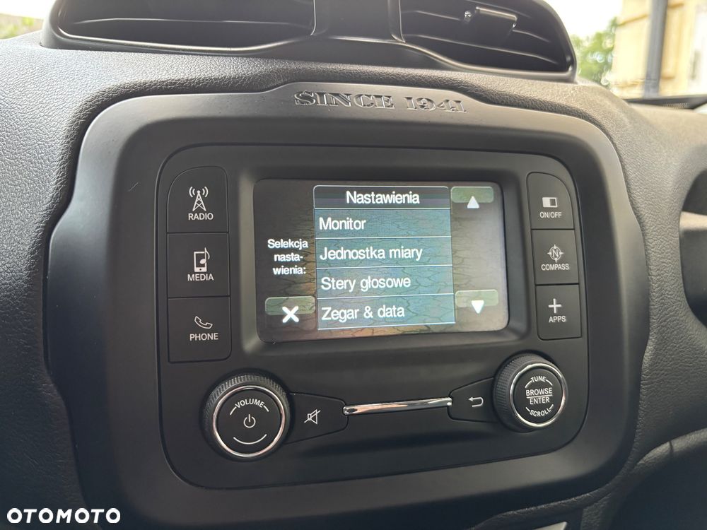 Jeep Renegade 1.4 MultiAir Longitude - 26