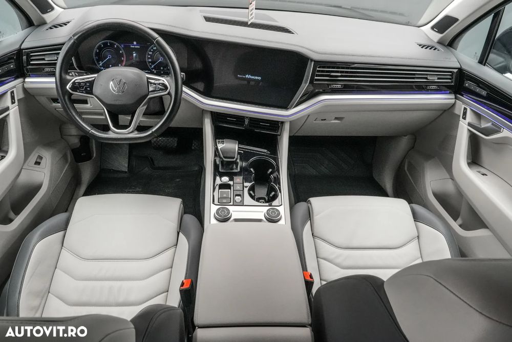 Volkswagen Touareg 3.0 V6 TSI OPF 4Motion Aut. Elegance - 7