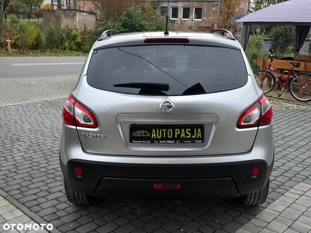 Nissan Qashqai 1.6 360 - 11