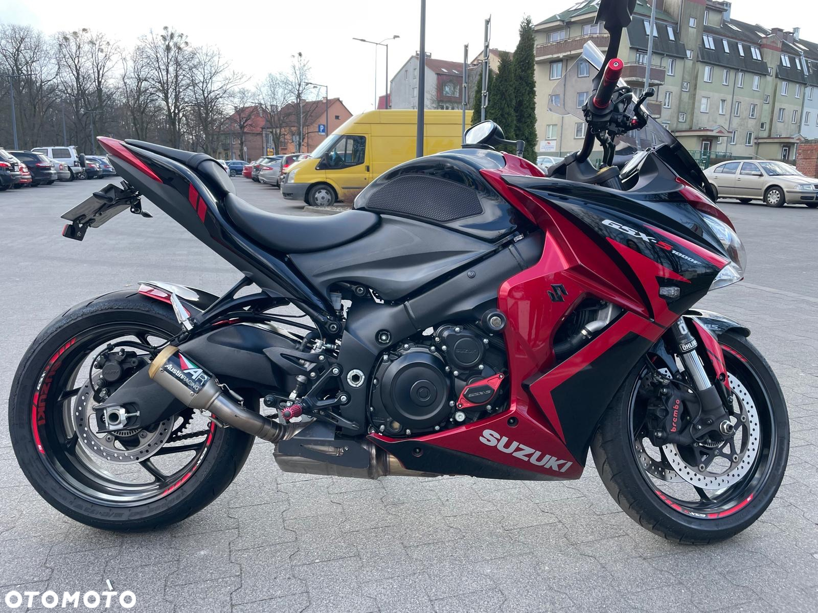 Suzuki GSX 1000 - 2