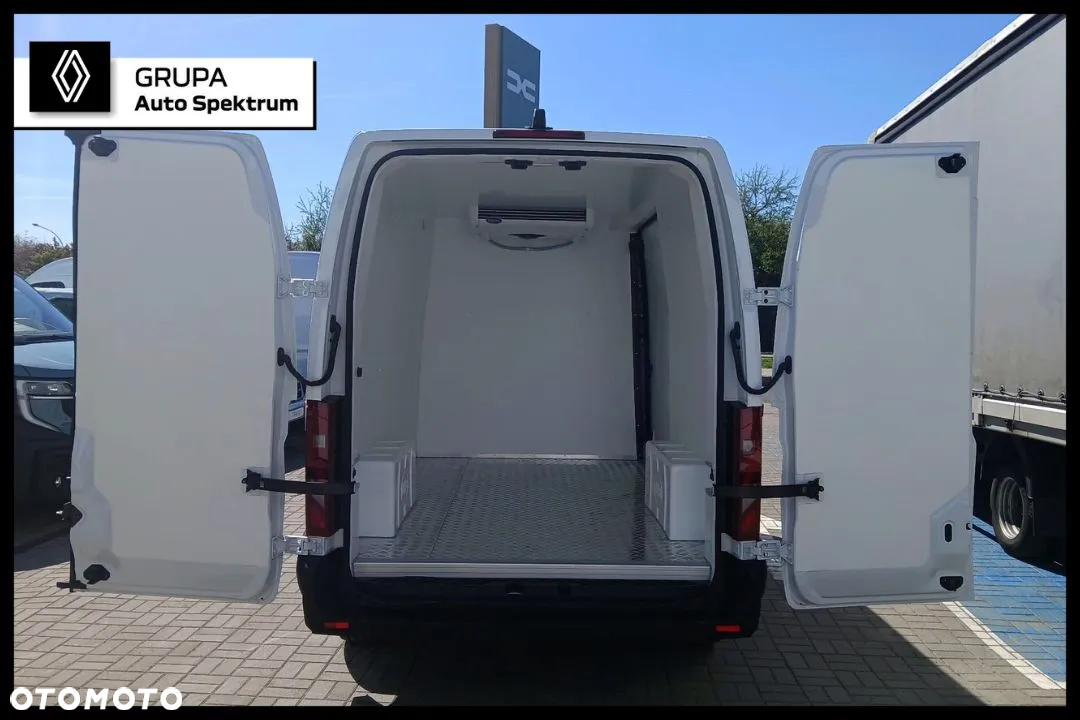 Renault Master - 10