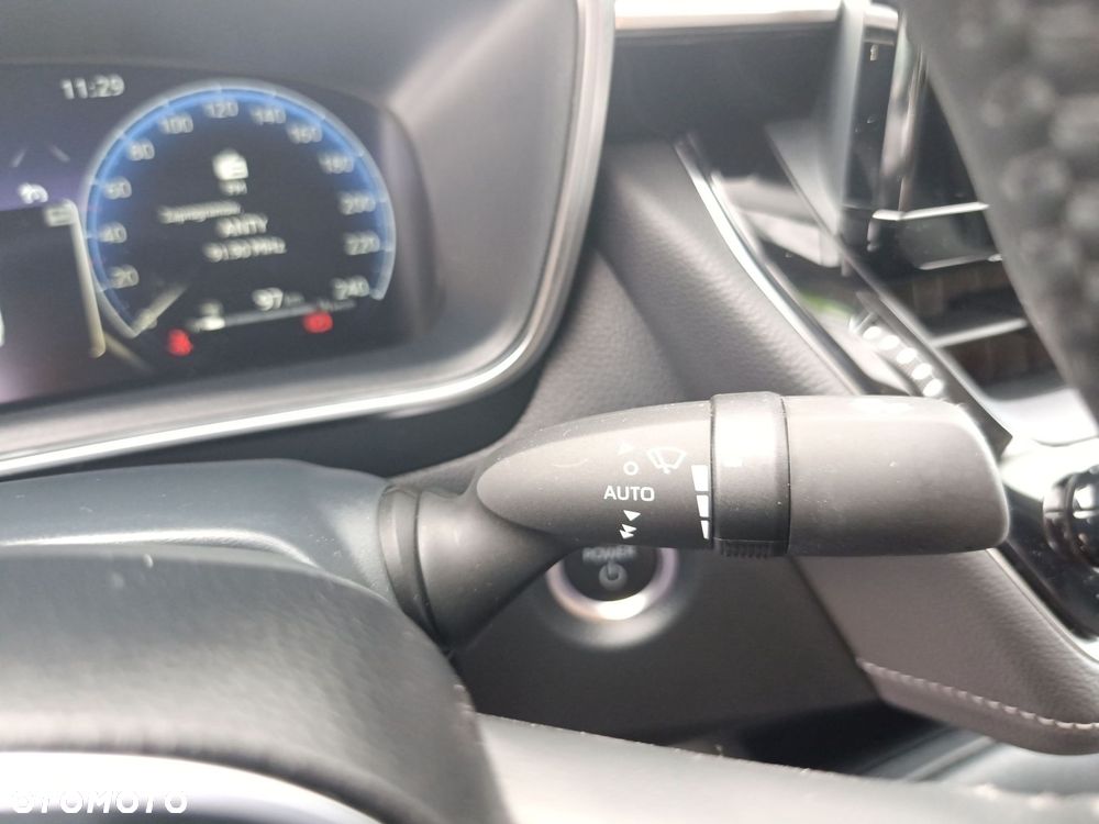 Toyota Corolla 1.8 Hybrid Comfort - 27