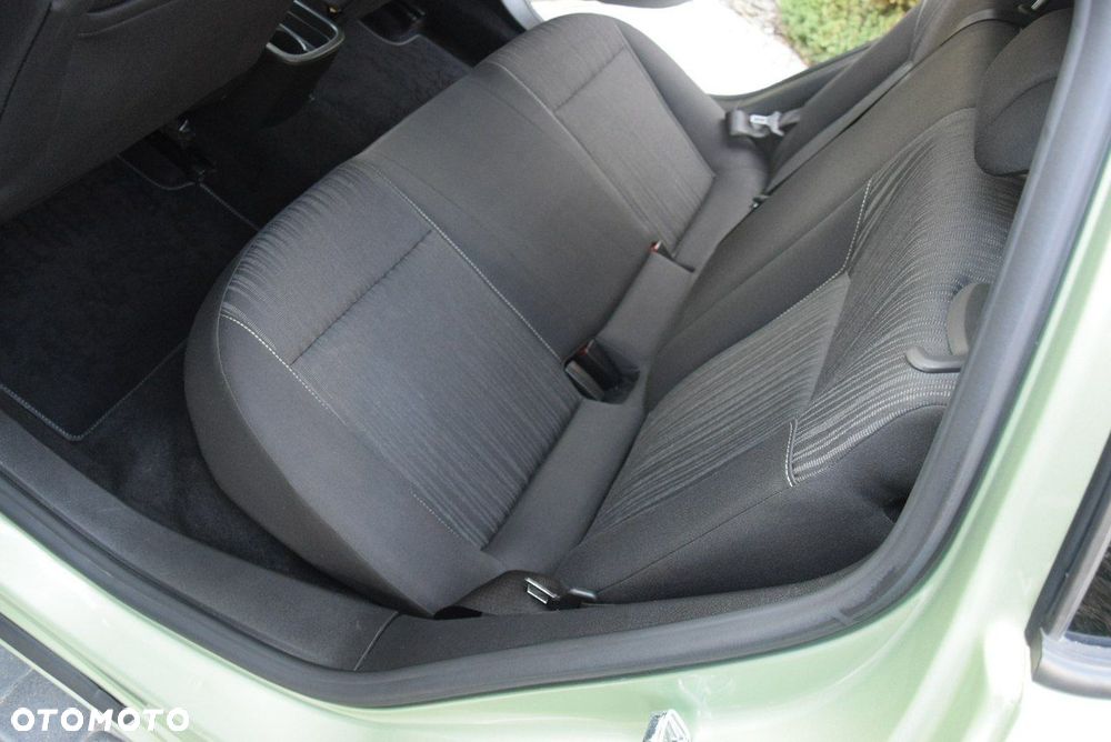 Opel Astra 1.4 Turbo Design Edition - 22