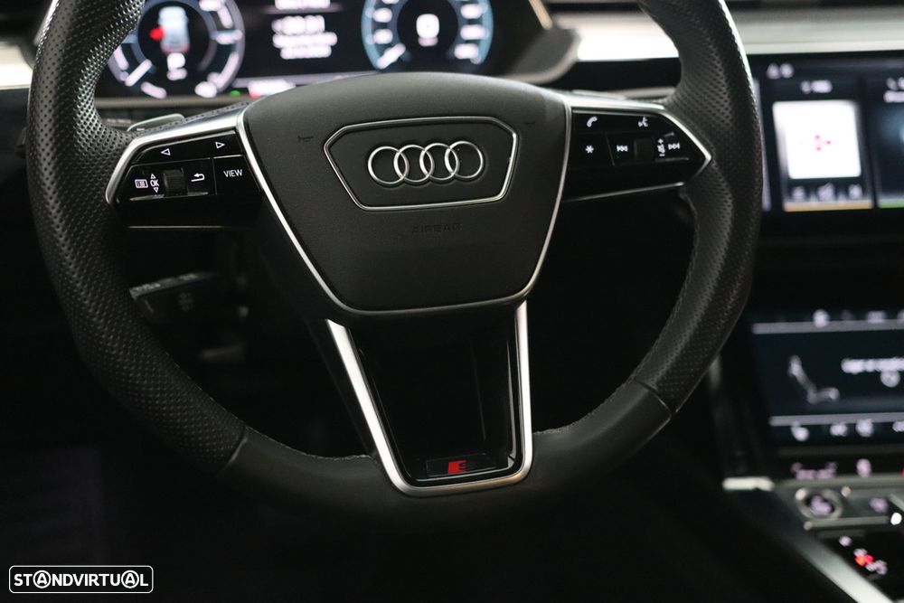 Audi e-tron 55 quattro S line - 21