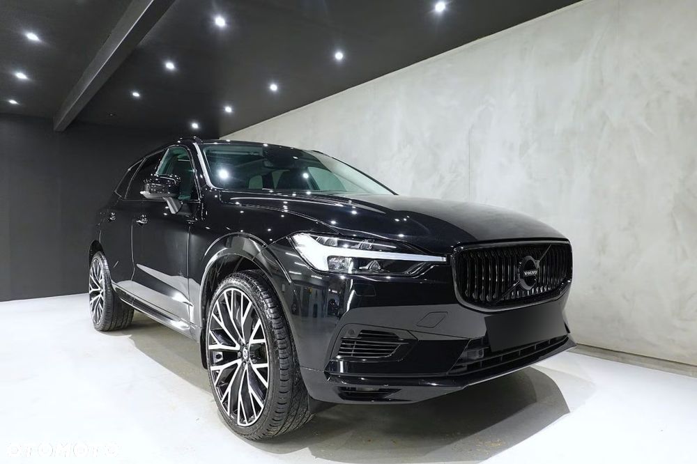 Volvo XC 60 T6 Plug-In Hybrid AWD R-Design - 1