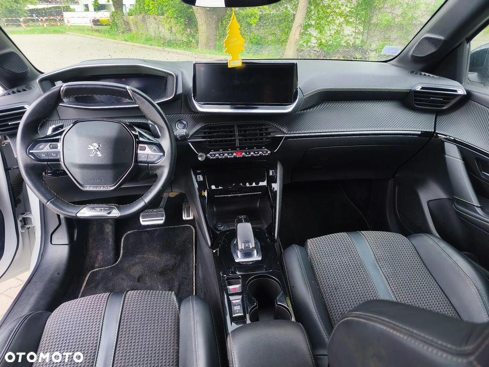 Peugeot 208 PureTech 130 EAT8 GT - 11