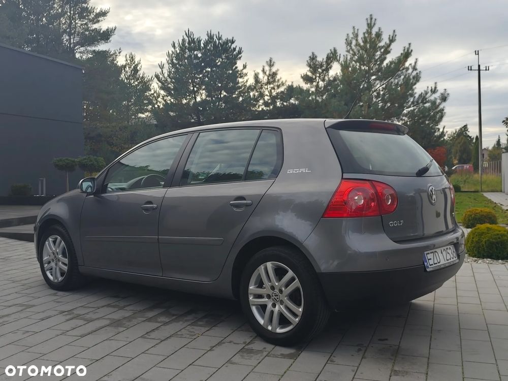 Volkswagen Golf 1.6 Goal - 12