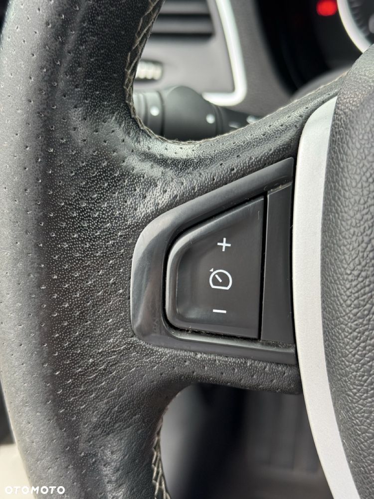 Renault Laguna dCi 110 FAP EDC Bose Edition - 24
