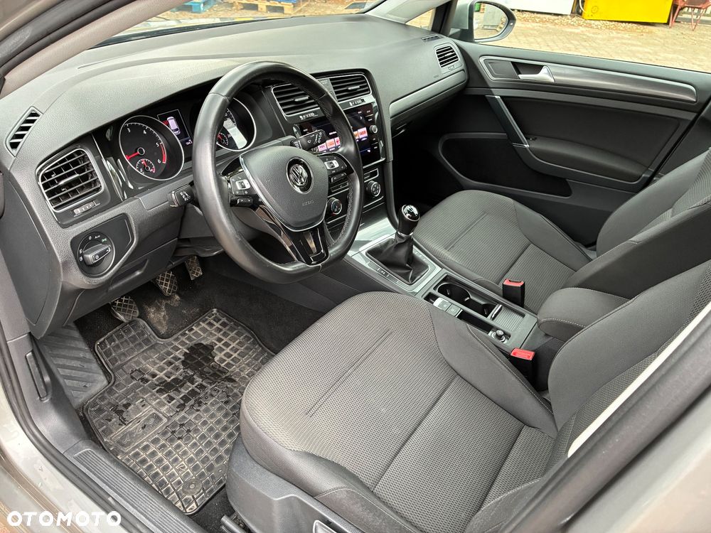 Volkswagen Golf 1.6 TDI BMT Comfortline - 6