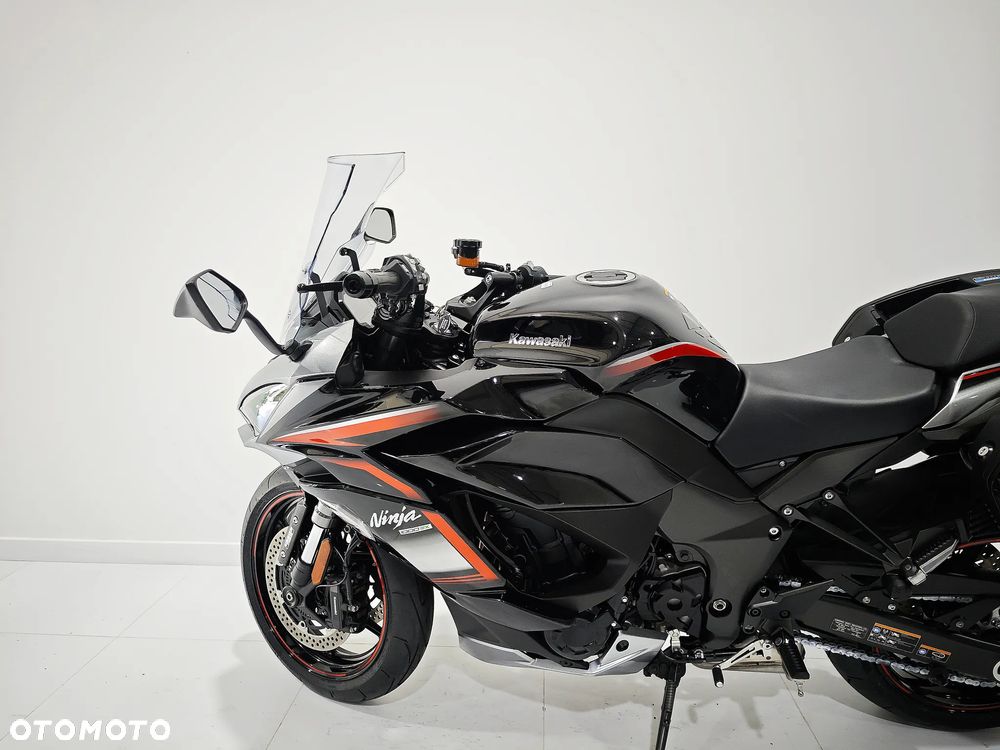 Kawasaki Ninja 1000 SX - 15