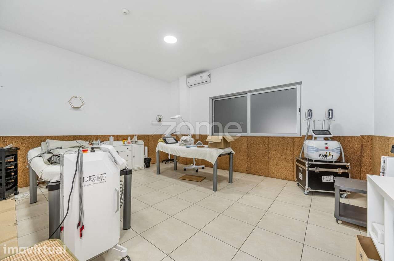 Armazém para venda em Ferreiros - Braga - Grande imagem: 4/25