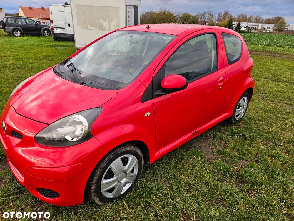 Toyota Aygo City - 4