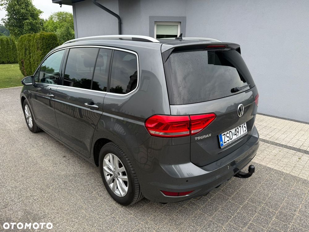 Volkswagen Touran 2.0 TDI SCR (BlueMotion Technology) DSG Highline - 23