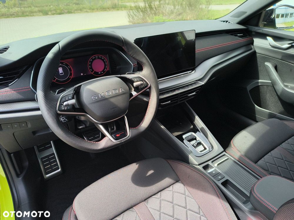 Skoda Octavia 2.0 TSI RS DSG - 10