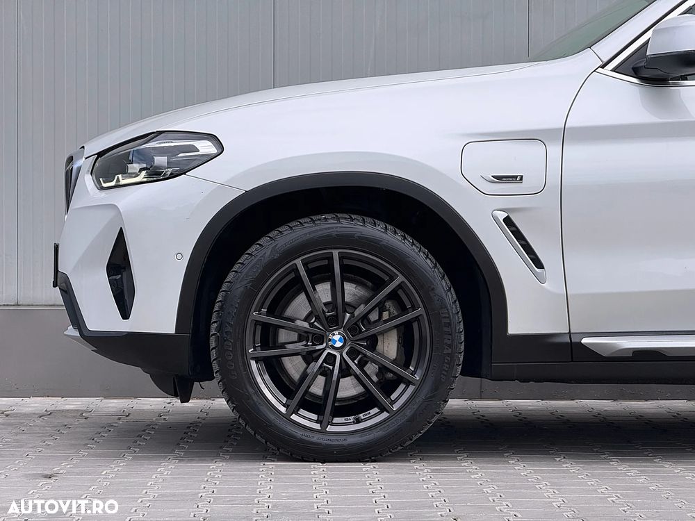 BMW X3 xDrive30e Aut. xLine - 12