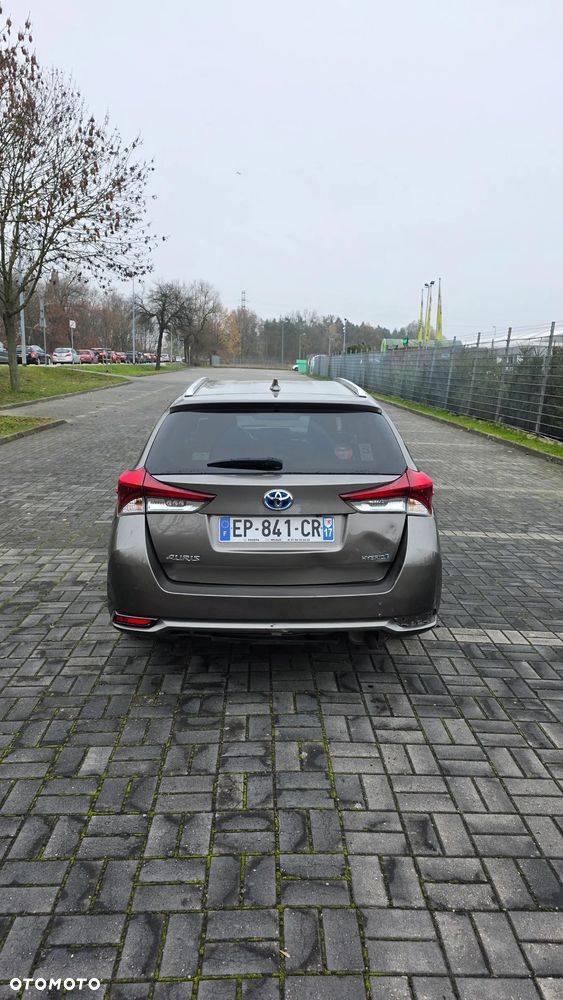 Toyota Auris 1.8 VVT-i Hybrid Automatik Touring Sports Executive - 4