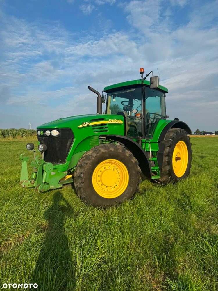 John Deere 7820 - 6