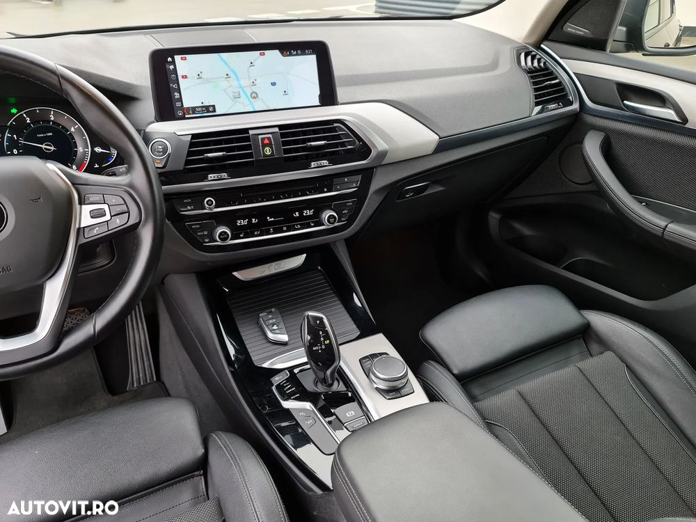 BMW X3 xDrive20d AT MHEV - 28