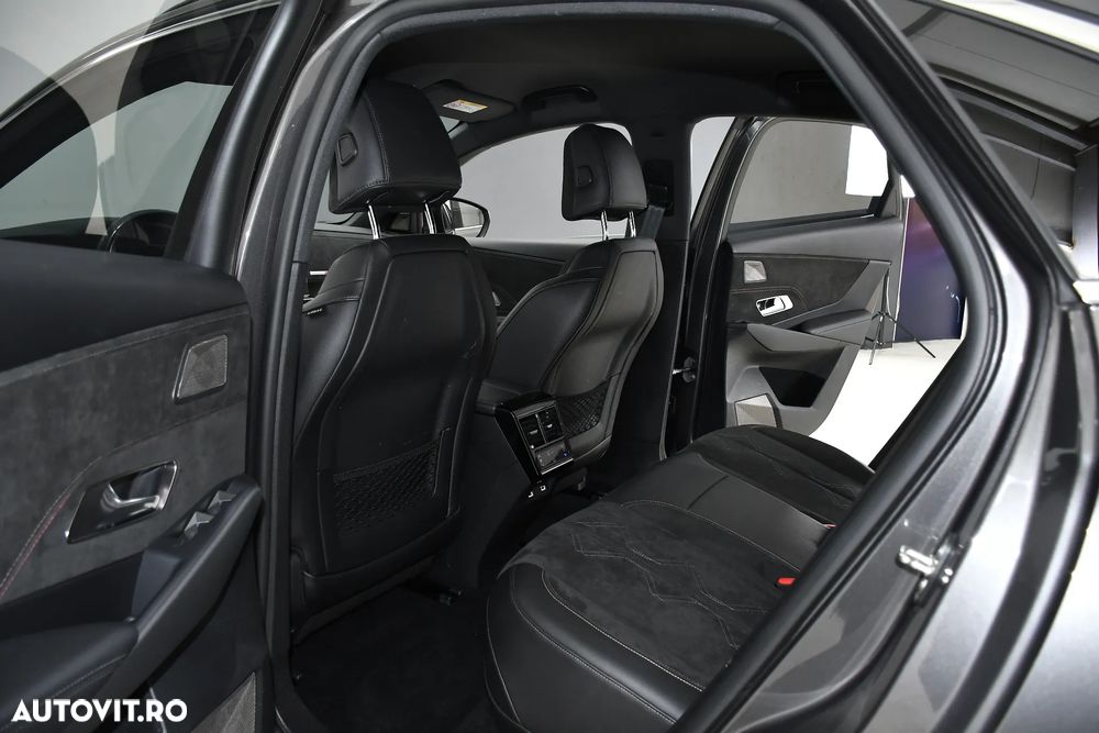 DS Automobiles DS 7 Crossback 1.6 PHeV AWD 300 EAT8 PERFORMANCE LINE + - 16