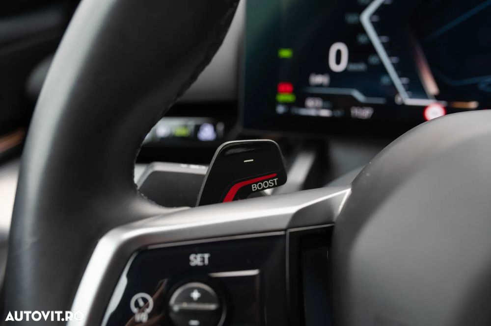 BMW Seria 5 520d xDrive Aut. - 26