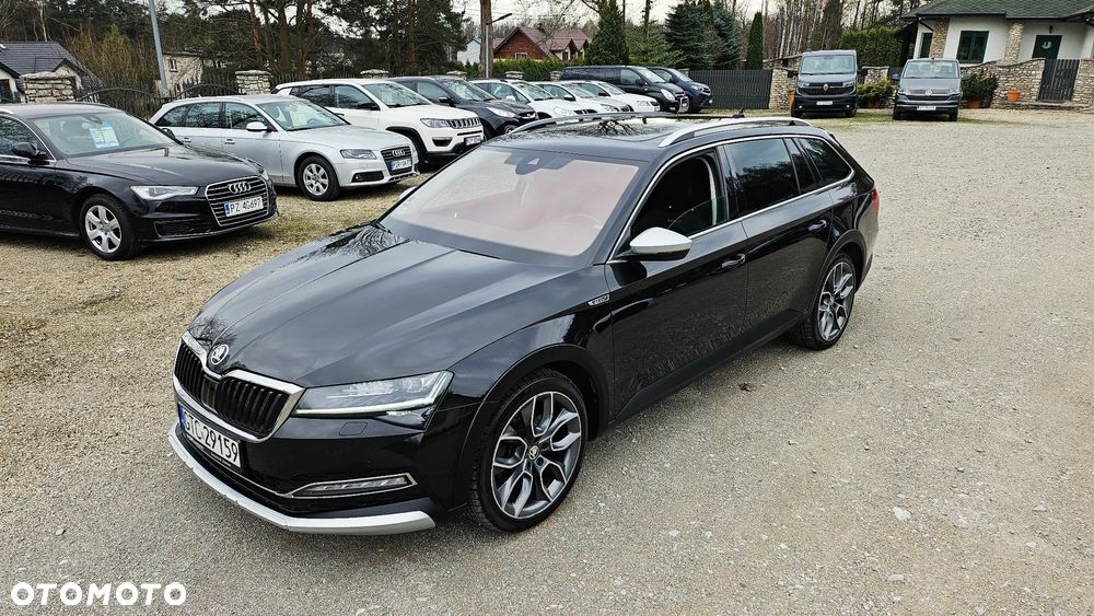 Skoda Superb 2.0 TDI SCR 4x4 Scout DSG - 2